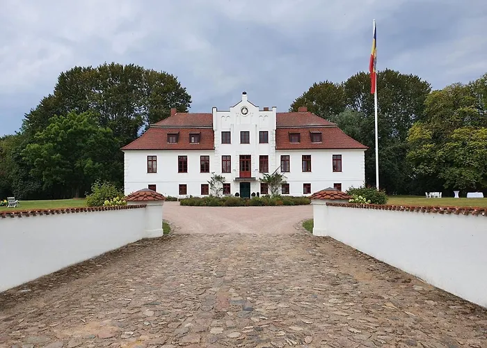 In Satow Mit Garten Gerdshagen